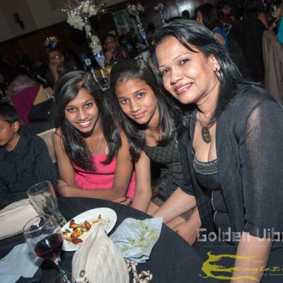 Golden Vibes 2013 146 20131021 1582796000